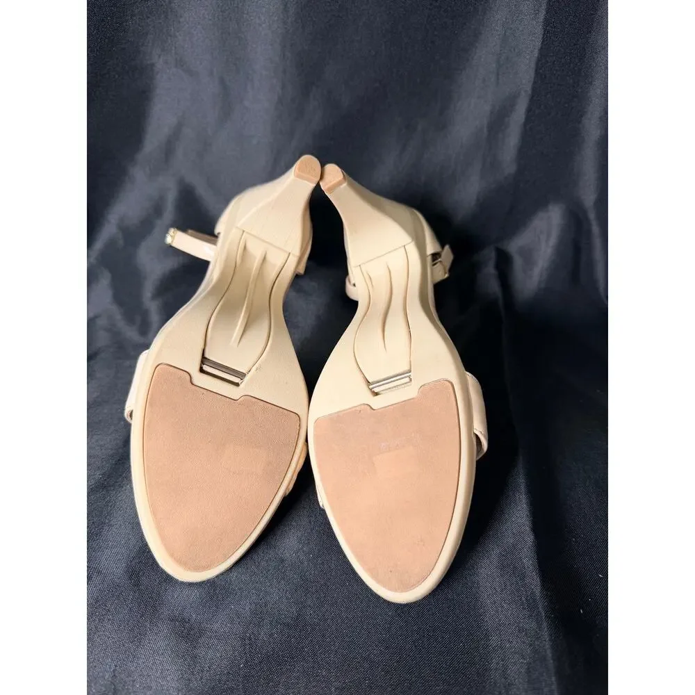 Pashion Footwear Sand Patent The Pashionista Convertible Heels 7.5